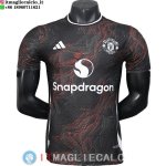 Maglia Manchester United Speciale Giocatori 2025/2026 Nero Rosso Maglia Manchester United Speciale Giocatori 2025/2026 Nero Rosso